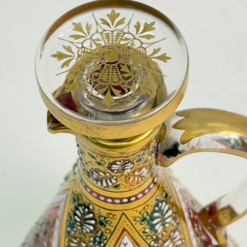 Старинный графин - круэт Moser из клюквенного стекла с эмалями 