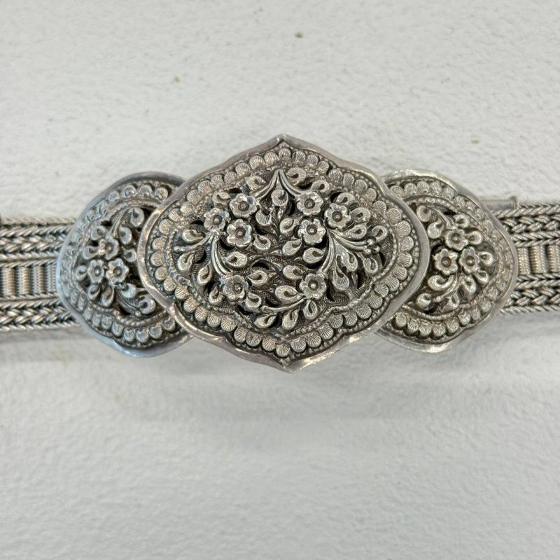 Серебряный пояс