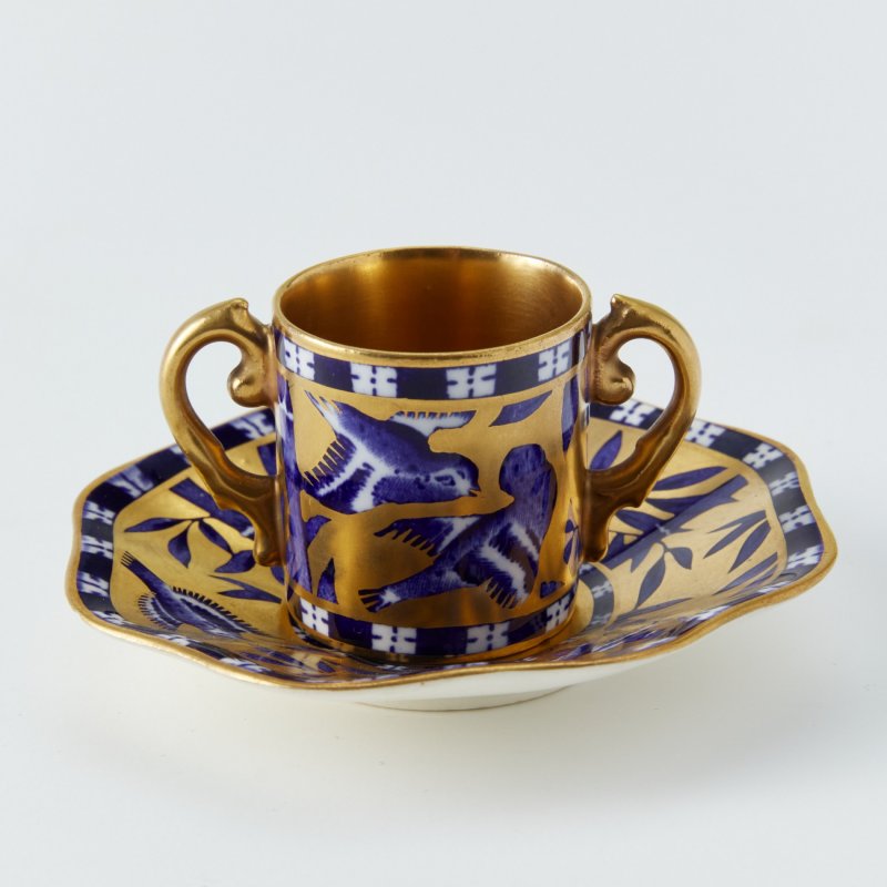 Старинная чашка с блюдцем с ручной росписью Blue birds & bamboo