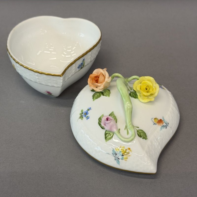 Фарфоровая шкатулка Herend